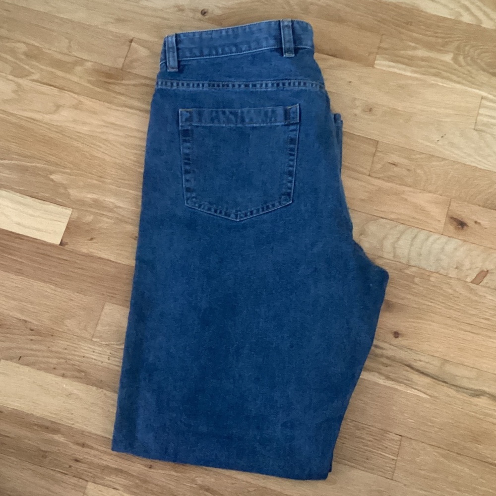 Ermenegildo Zegna Men's Dark Blue Relaxed Jeans. Size 40
